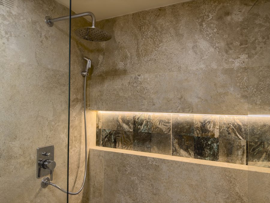 Baño remodelado de un apartamento en Cedritos.